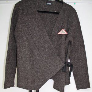 Women's Varma Wrap Sweater Large 100% Icelandic Wool Made in Iceland Brown NEW
